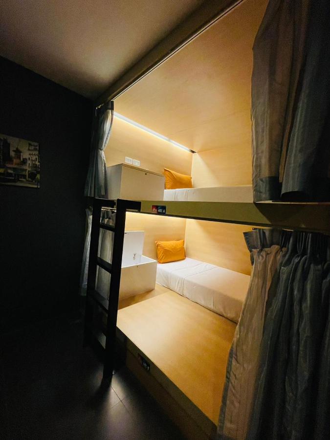 Rabbitel Phuket 호스텔 외부 사진