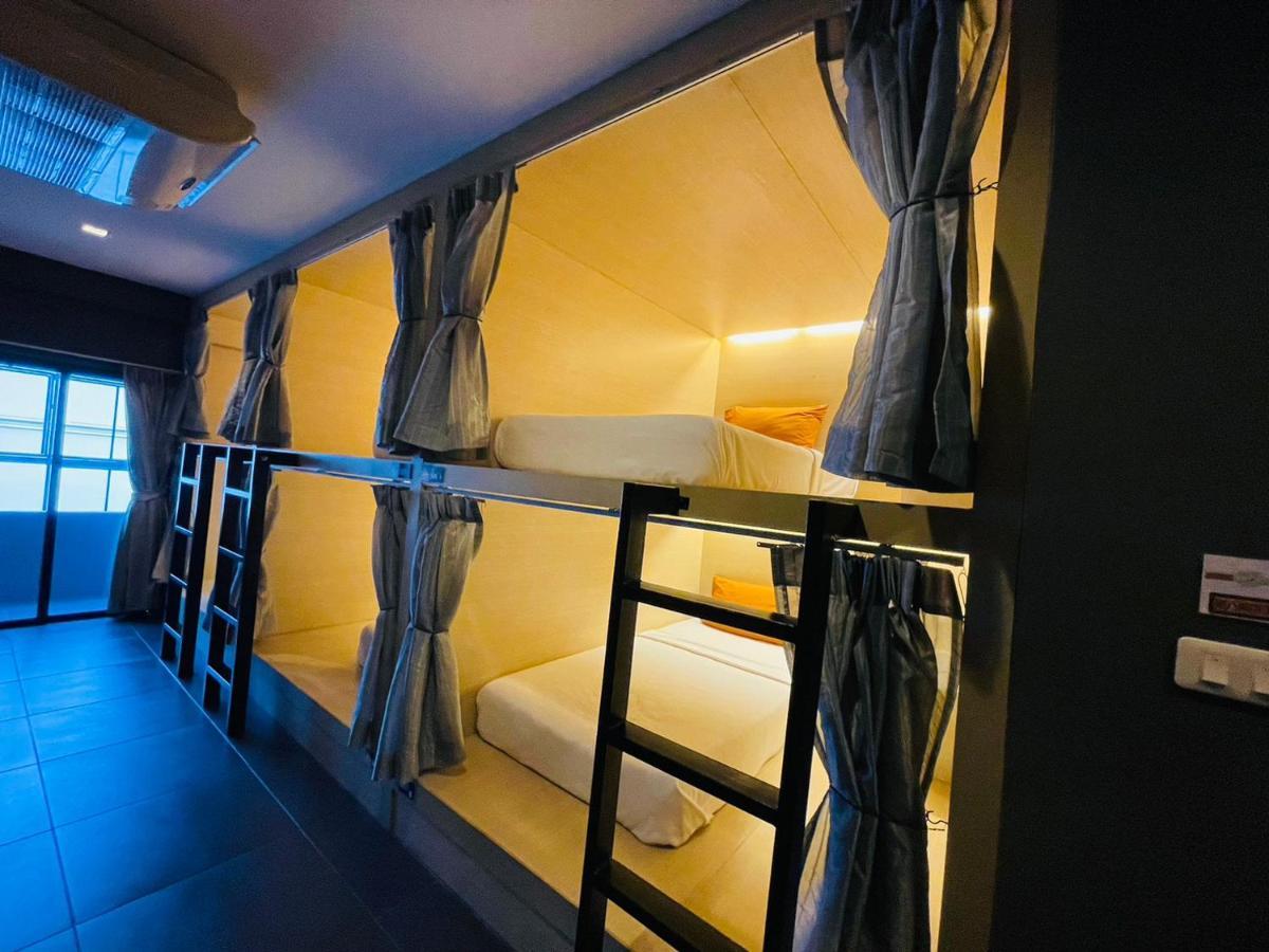 Rabbitel Phuket 호스텔 외부 사진