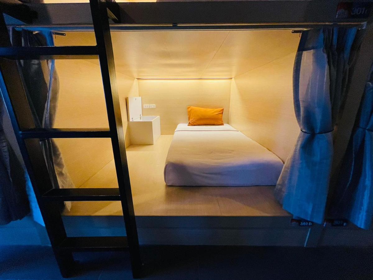 Rabbitel Phuket 호스텔 외부 사진