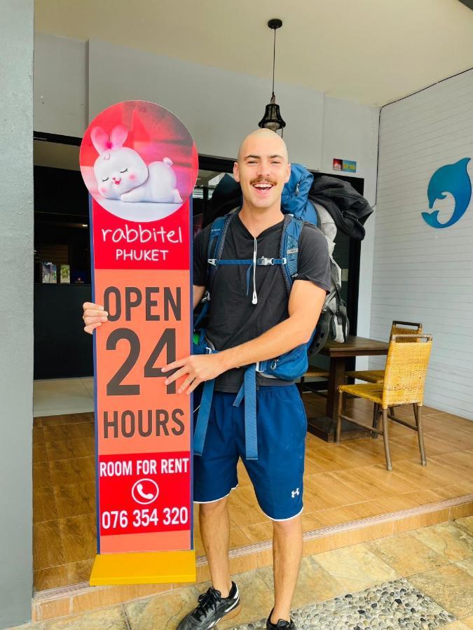 Rabbitel Phuket 호스텔 외부 사진